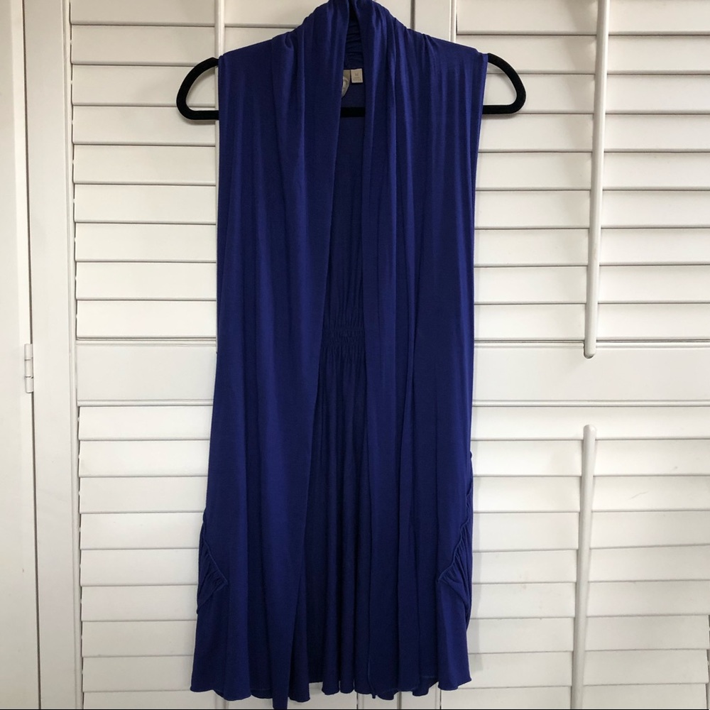 🎁NWOT Pretty in Purple modal blend long vest.